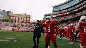 Football GIF by Cincinnati Bearcats