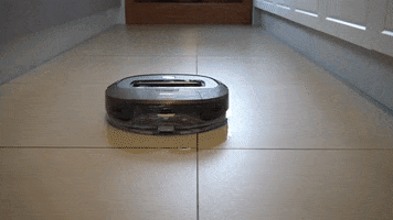 Robô aspirador GIFs on GIPHY - Be Animated