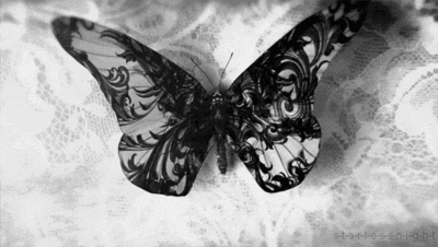 Vreau sa imi fac tatuaj cu un fluturesugestiimodele
