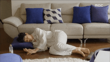 lilyyu  GIF