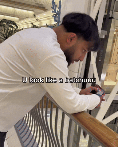 Akreels GIF