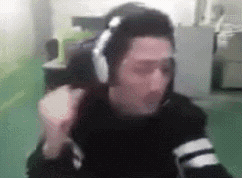 신태일 GIF